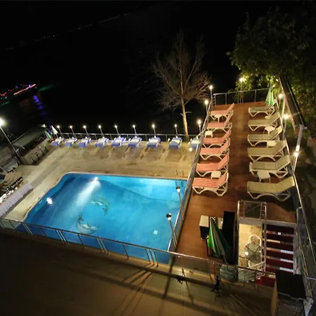 Ucem Golden Sea Hotel