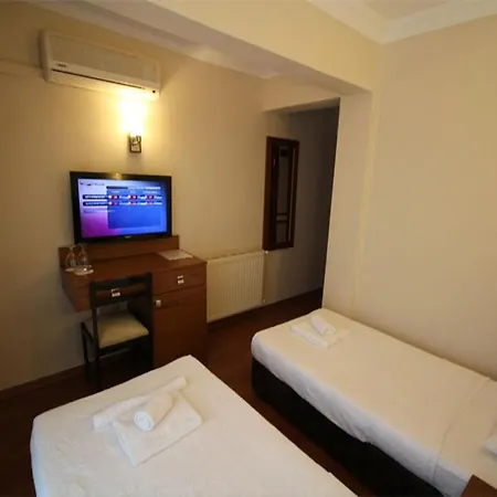 Ucem Golden Sea Hotel