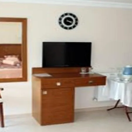 Ucem Golden Sea Hotel